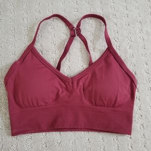 Lululemon Ebb to Street Bra C/D cup Sz 4